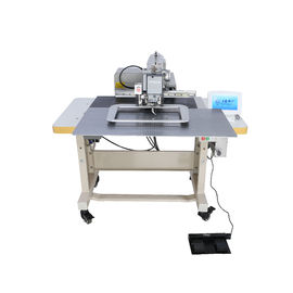 China Einfach, programmierbare Nähmaschine für Anfänger mit 32mm anhebender Klammer zu lernen fournisseur