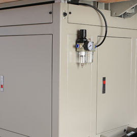 China Spannungs-automatisches Muster-Nähmaschine programmierbar mit 130 * 60mm dem Bereich fournisseur
