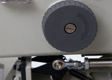 Elektrisches automatisiertes DP X 17 # 18 der Nähmaschine-harten Beanspruchung Nadel-Größe fournisseur