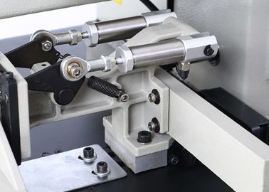 Schuhe/Taschen-Hochgeschwindigkeitsnähmaschine, Polsterungs-industrielle steppende Maschine  fournisseur